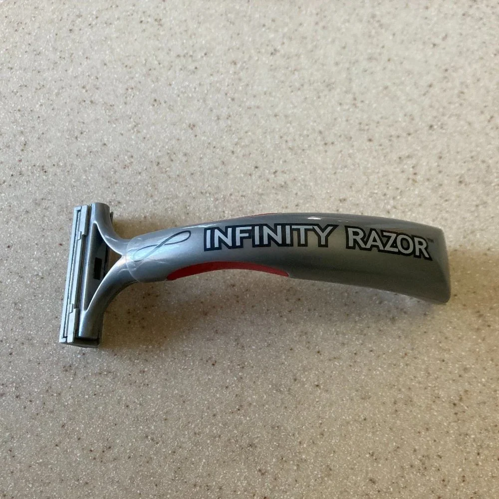 Infinity Men's Premium Twin-Blade Razor - Picture 4 of 9